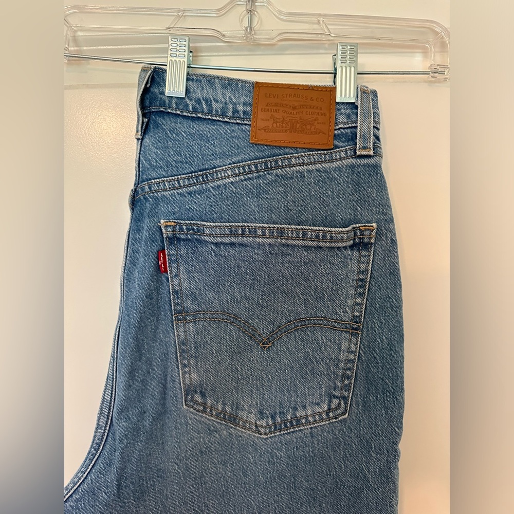 Levi’s 70s High Slim Straight Jeans